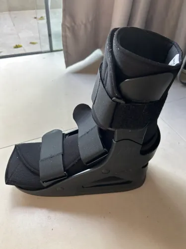 Bota ortopédica tamanho G