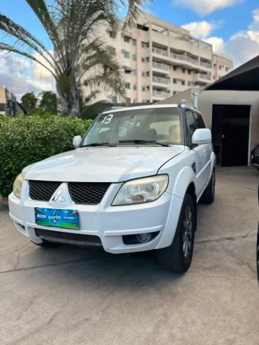 Mitsubishi Pajero TR4 2.0 Flex 16V 4X2 Aut. 2013