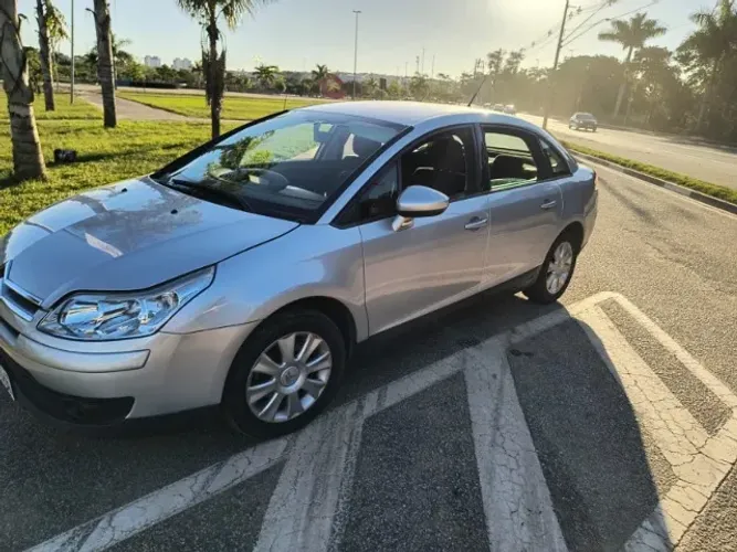 Citroen C4 Pallas GLX 2.0/2.0 Flex 16V Mec. 2011