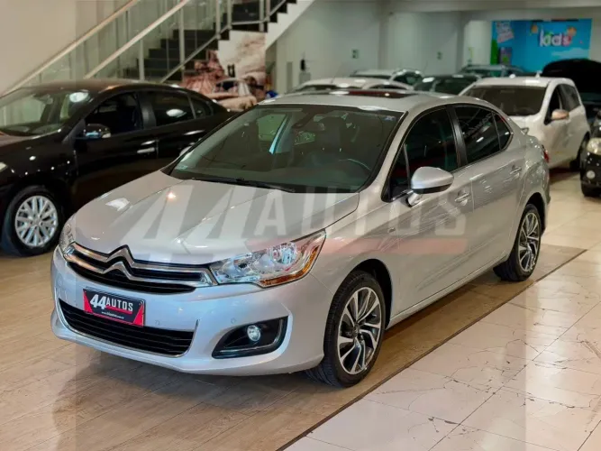 Citroen C4 Lounge Exclusive 1.6 Turbo Flex Aut. 2016