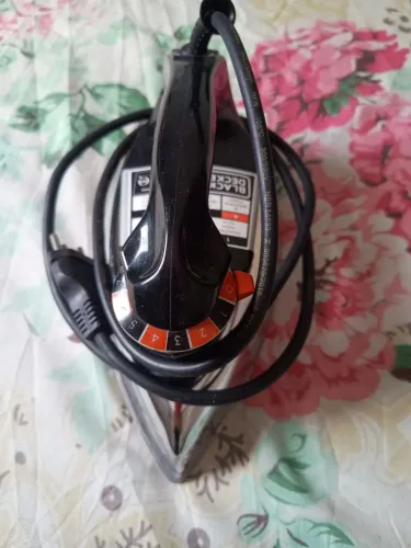 Vendo este ferro de passar ótimo estado