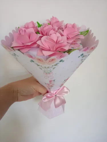 Buquê com bombom presente dia dos namorados ou aniversario presente