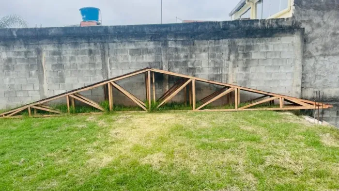 Tesoura para Galpão / Treliças para estrutura de galpão / Tesoura de Ferro