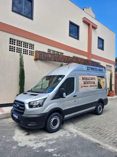 Ford Transit Furgão 2.0 Curto Turbo Diesel 2023