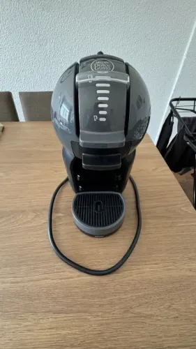 Cafeteira Nescafé Dolce Gusto Arno Mini Me Preta (Usado)