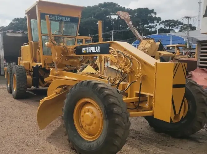 Motoniveladora CAT 140G 1990