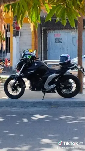 Uma moto