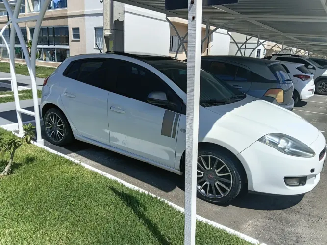 Fiat Bravo Sporting 1.8 Flex 16V 5P 2013