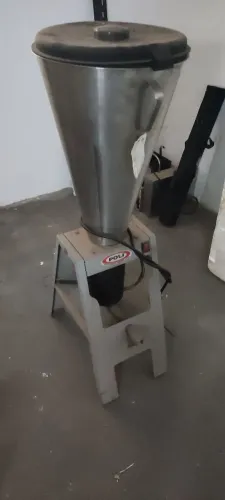 Liquidificador industrial 25 litros Basculante