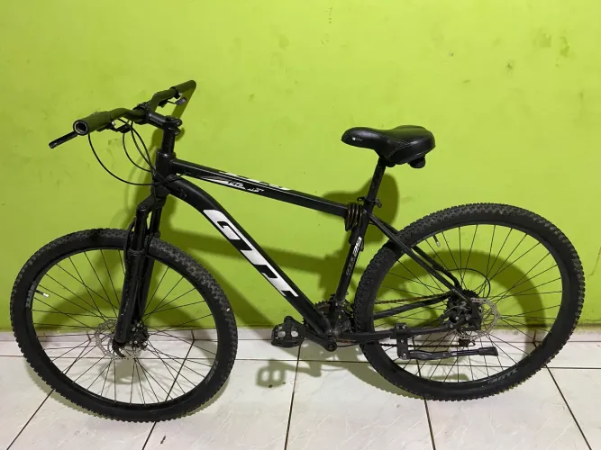 Bike GTI Roma Aro 29 Freio a Disco - Conservada