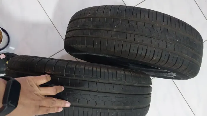 PNEU PIRELLI 175/ 70 R13