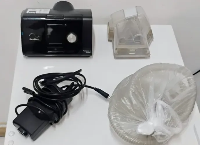 Kit CPAP automático AirSense 10 AutoSet com Umidificador e Wisp