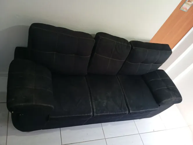 Sofá 3 lugares 