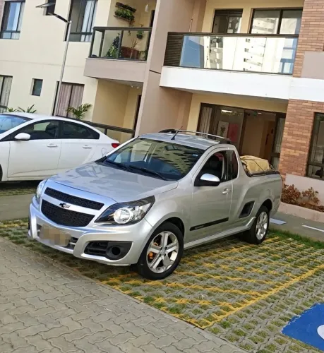Chevrolet Montana Sport 1.4 Econoflex 8V 2P 2014