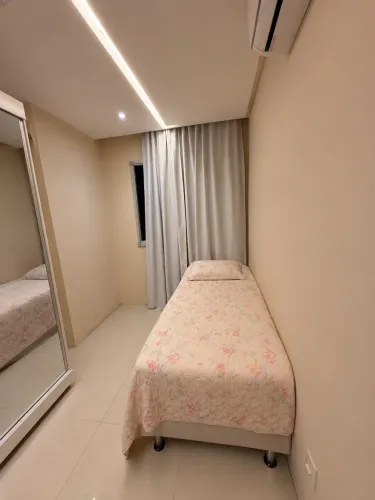 Cama com auxiliar