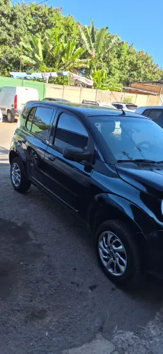 Fiat Uno Attractive 1.0 Flex 6V 5P 2017