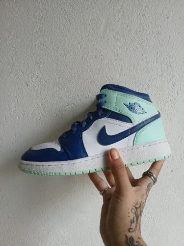 Nike Air Jordan Mid GS Azul: Original