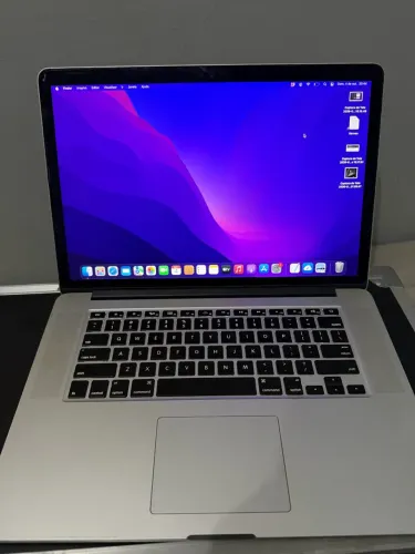 MacBook Pro 15" Retina (2015) - i7 / 16GB RAM / 500GB HD