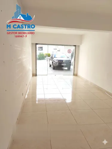 Salão Comercial com Vaga + Depósito e Banheiro