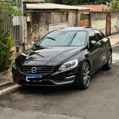 Volvo S60 T-5 Momentum 2.0 245cv 4P 2015