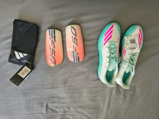 CHUTEIRA F50 E CANELEIRA F50 MESSI