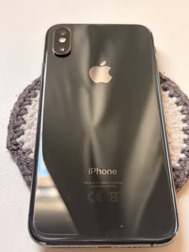 iPhone XS 64GB