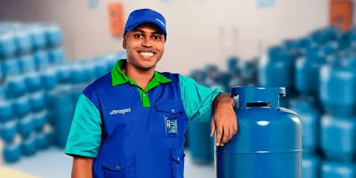 VAGA PARA ENTREGADOR DE GÁS E ÁGUA EM REALENGO 