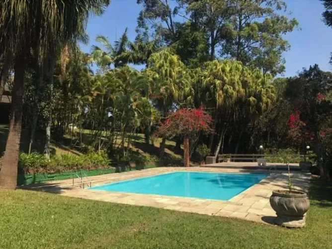 Casa a venda na Granja Viana Condominio Fazendinha