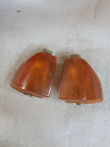 Ford escort 84 a 86 par piscas originais cibie