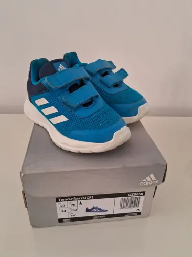 Vendo tênis Adidas