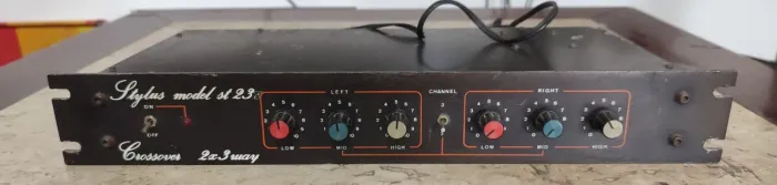 Crossover Stylus Model 2x 3 way