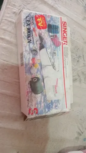 mini maquina de costura portatil