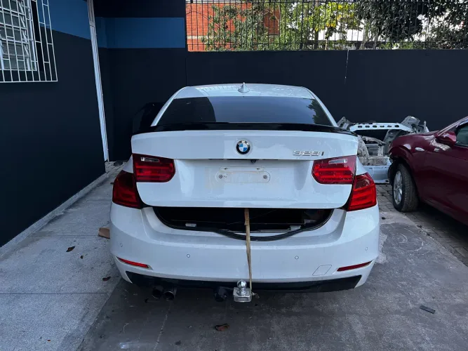 Sucata BMW 328i n20 2015  