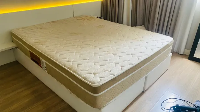 Colchão Queen Molas Ensacadas