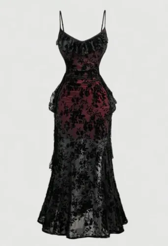 Vestido preto e vermelho plus size com veludo 4 XL