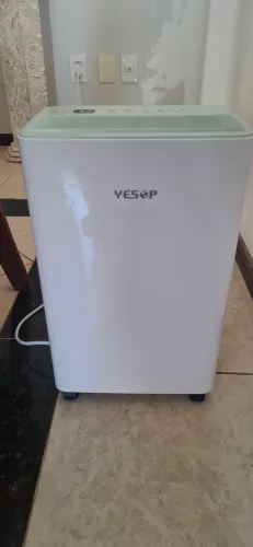 Desumidificador Yesop 10L dia Novo!!