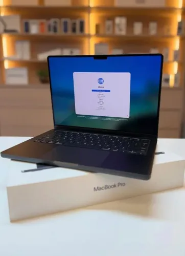 Novo Macbook Pro M5 14inch 24GB - 1TB SSD