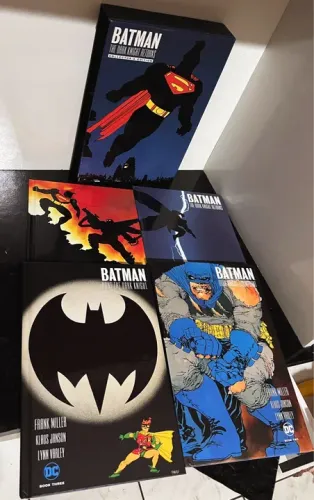 Batman The Dark Knight Returns Collectors Edition Box 