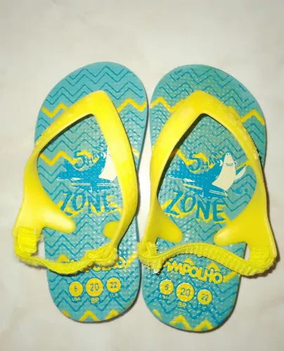 Chinelos Infantil Havaianas Shark Zone Tamanho 20