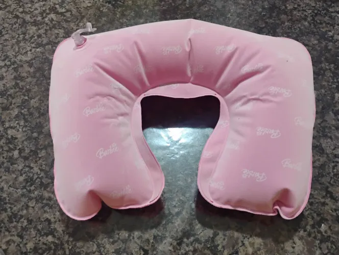 Travesseiro de viagem inflável Barbie