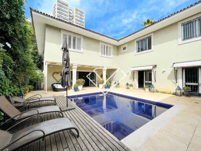 Casa no Jardim Pernambuco à venda, 1200 m² por R$ 25.000.000 - Leblon - Rio de Janeiro/RJ