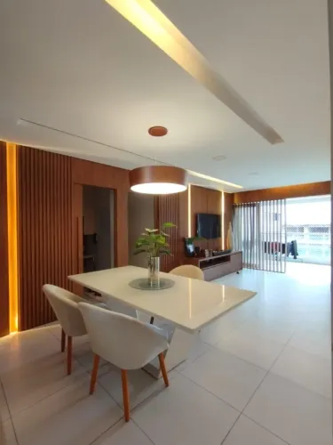 Apartamento na Península, Fino Acabamento, 3 Suítes, Mobiliado, Projetado, Climatizado