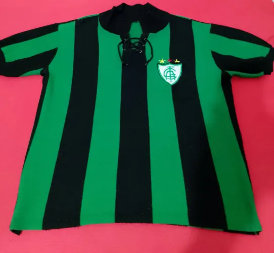 Camisa M de Época do América MG 