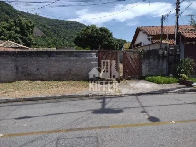 Terreno à venda, 402 m² por R$ 460.000,00 - Piratininga - Niterói/RJ