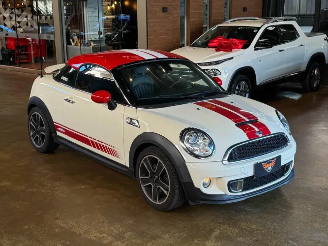 Mini Cooper Coupe S 1.6 Aut. 2014