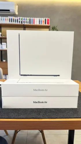 MacBook Air 13" M4 16 de Ram 512 SSD Novo | Loja Física | 1 Ano Garantia | Até 18x