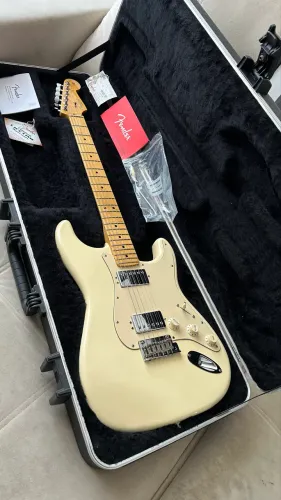 Completa! Guitarra Fender American Standard HH