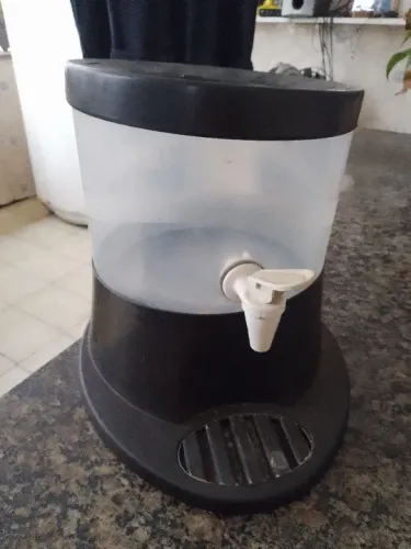 Suporte para garrafão de 20 litros novo