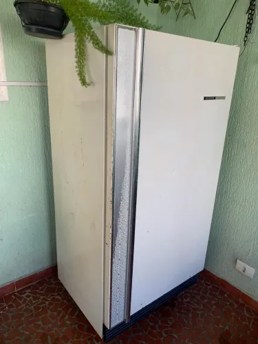 Geladeira antiga