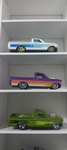 Carrinhos hotweels chev 72 